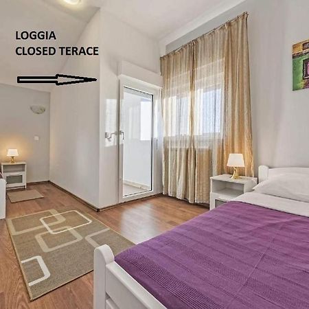 Apartment Lavander 01 Pula Exterior photo